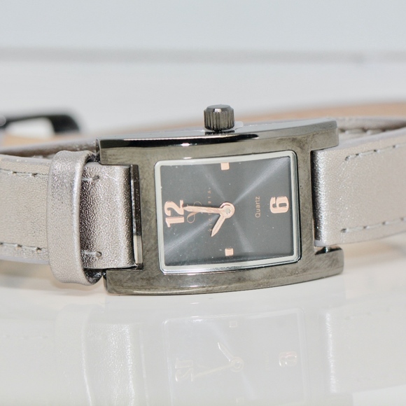 Gorgeous Grey Watch Bracelet main image 4